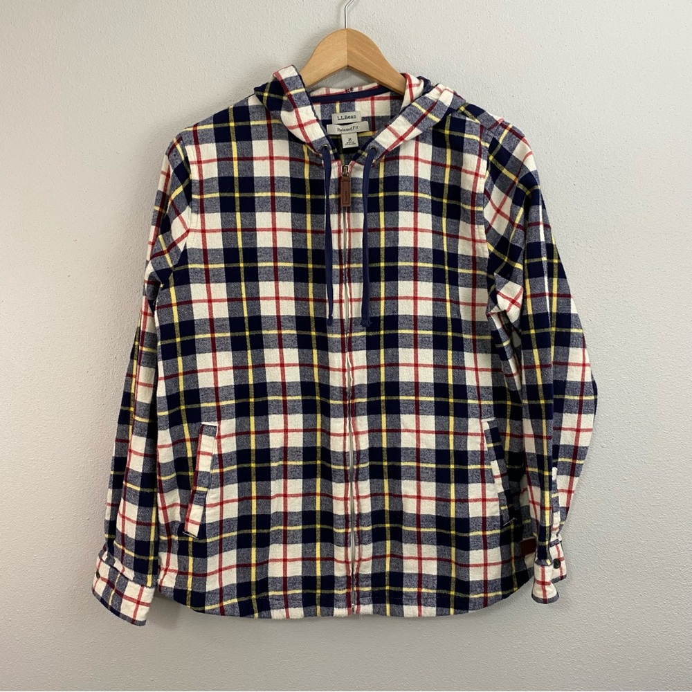 LL Bean Relaxed Fit Blue and Red Striped Flannel Full Zip Jacket Women's Medium